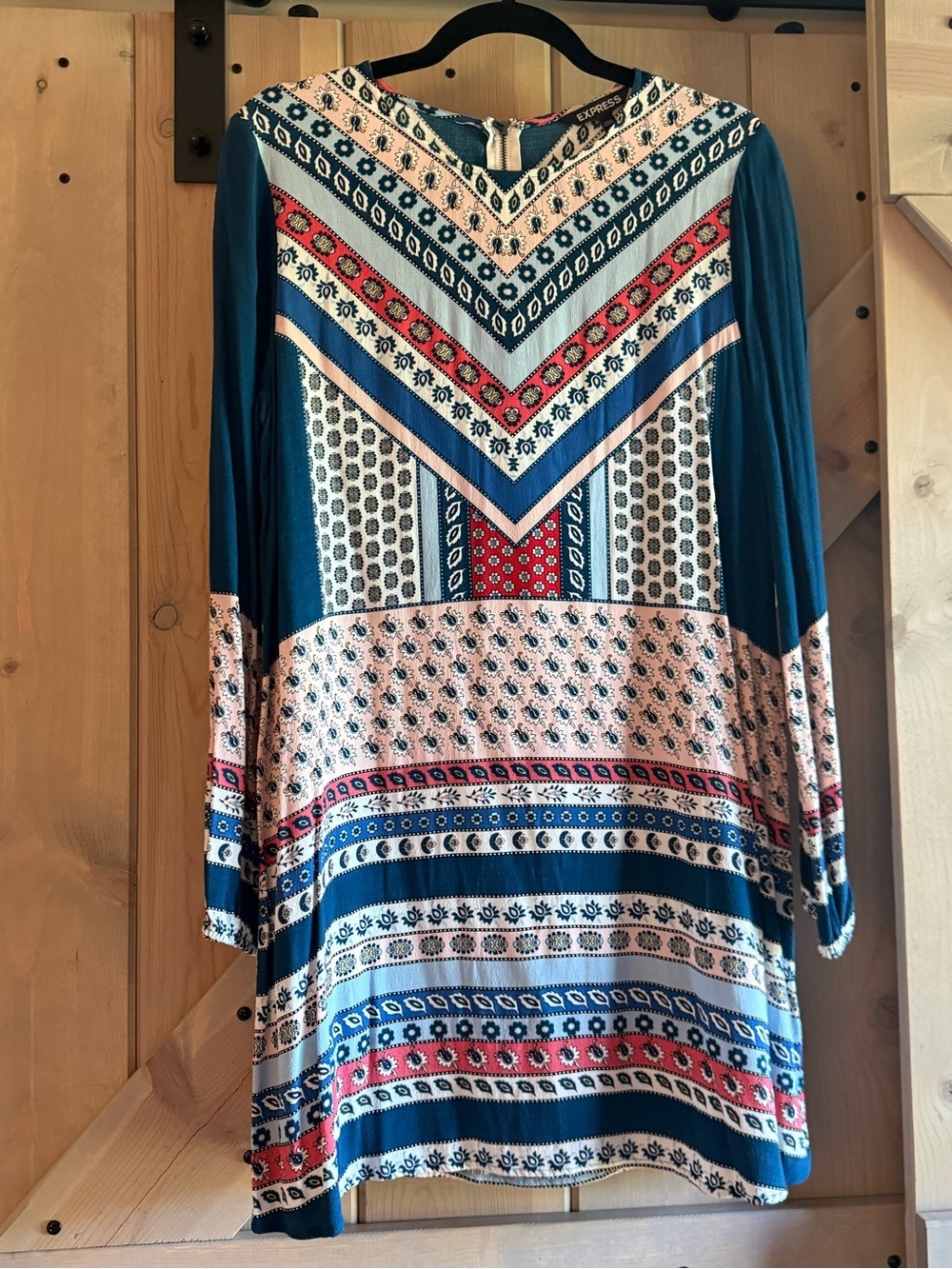 NWOT Express Multicolor Paisley Print Shift Dress